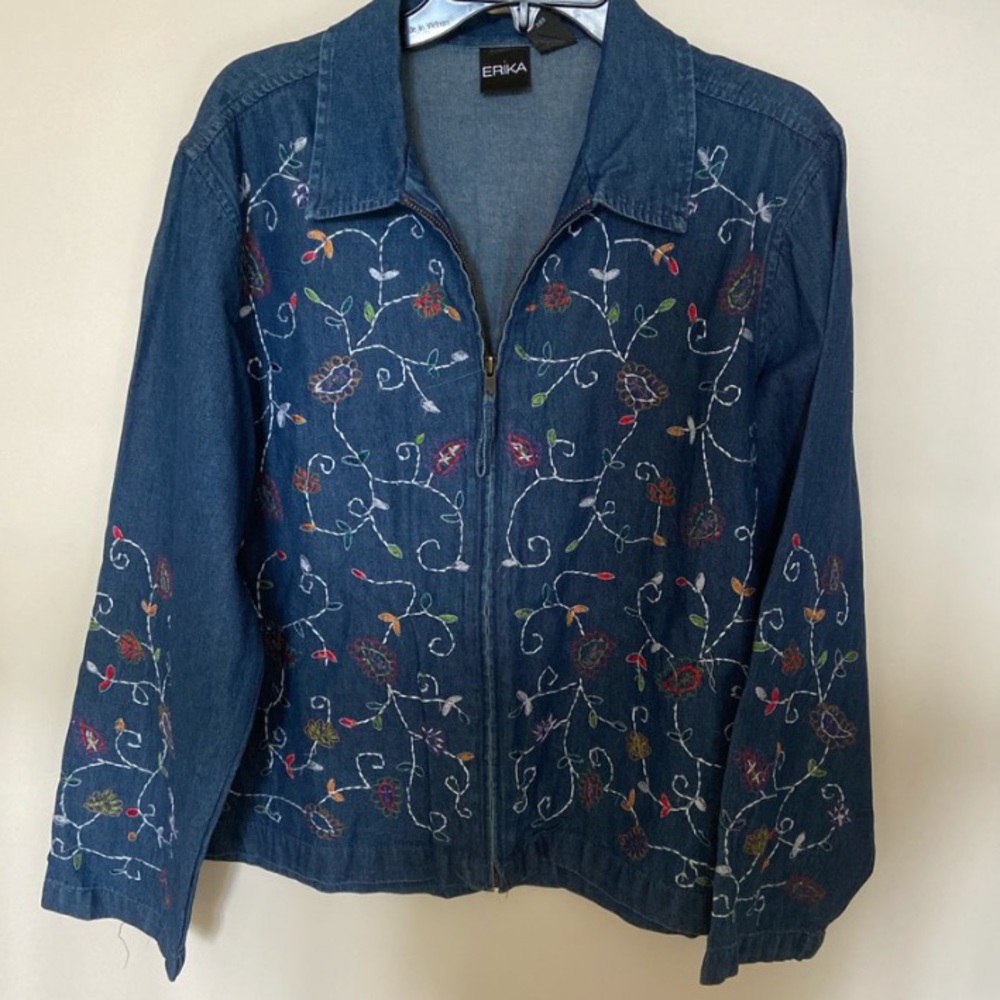ERIKA vintage embroidered denim jacket